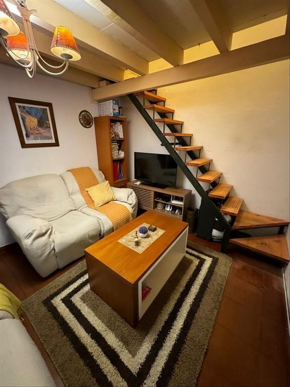 CASA PADRÓN ÚNICO DESARROLLADA EN 2 PLANTAS CON GARAJE