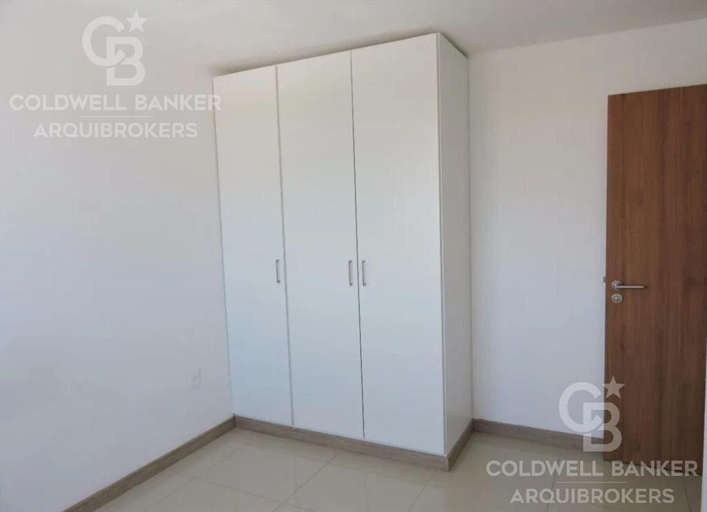 Apartamento de 2 dormitorios en alquiler en Bella Vista