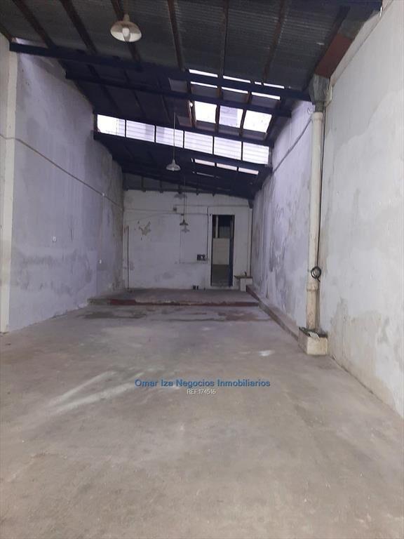 Local comercial con galpon deposito reducto aguada