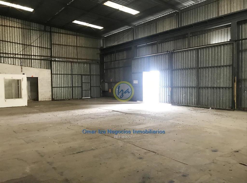VENTA LOCAL INDUSTRIAL Y APARTAMENTOS EN HIPODROMO DE MAROÑ