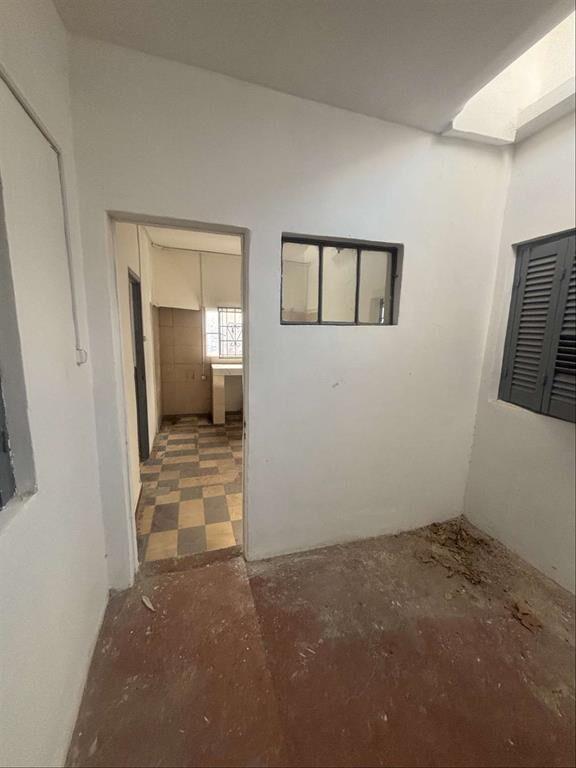 Alquiler apartamento de tres dormitorios en Colón.
