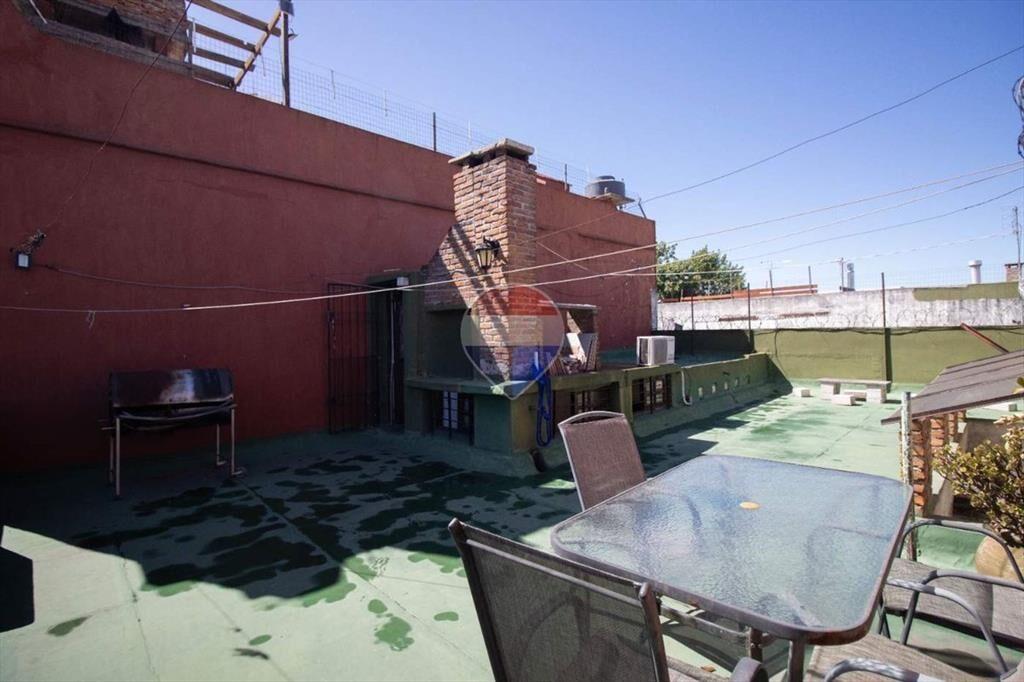Venta casa - 2 Dormitorios - La Figurita