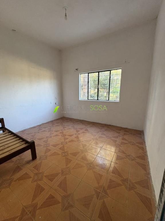 LEAL DE IBARRA - CASA CON TERRENO DE 2200 METROS