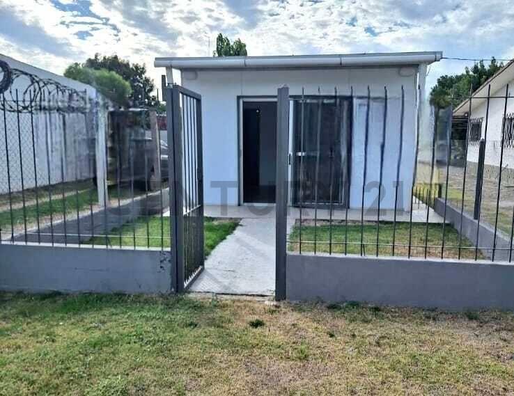 Alquiler/Local Comercial  a Estrenar/Excelente Ubicación/...