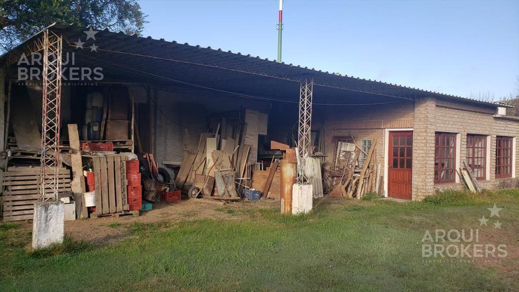 Terreno - Manga - 7400 m2 - Frente de 47 mts sobre Av. José