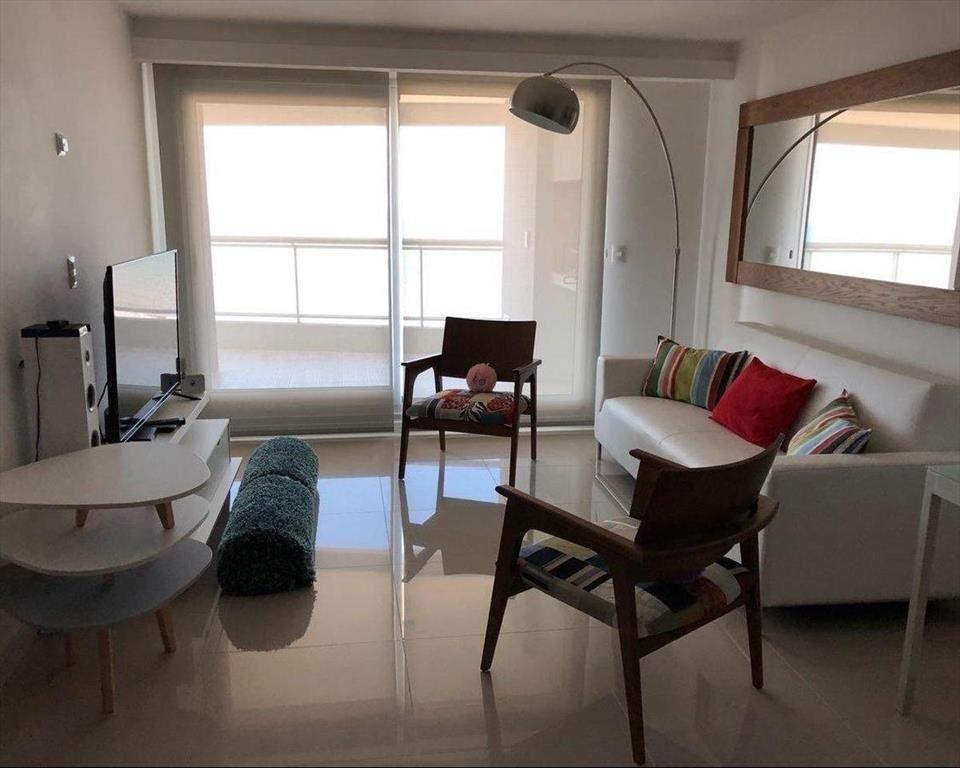 Alquiler temporal apartamento 3 dormitorios Playa Brava