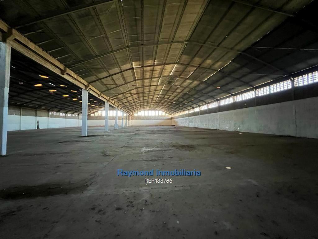 Alquiler depósito de 4000m2 Ruta 1 km 26 a 20km del puerto