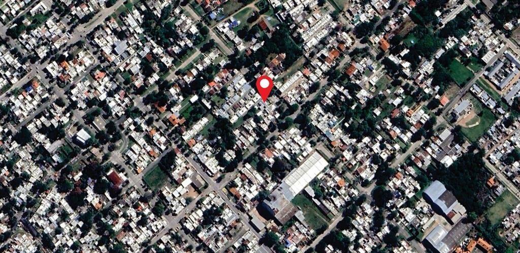 VENTA TERRENO CON MEJORAS NUEVO PARIS
