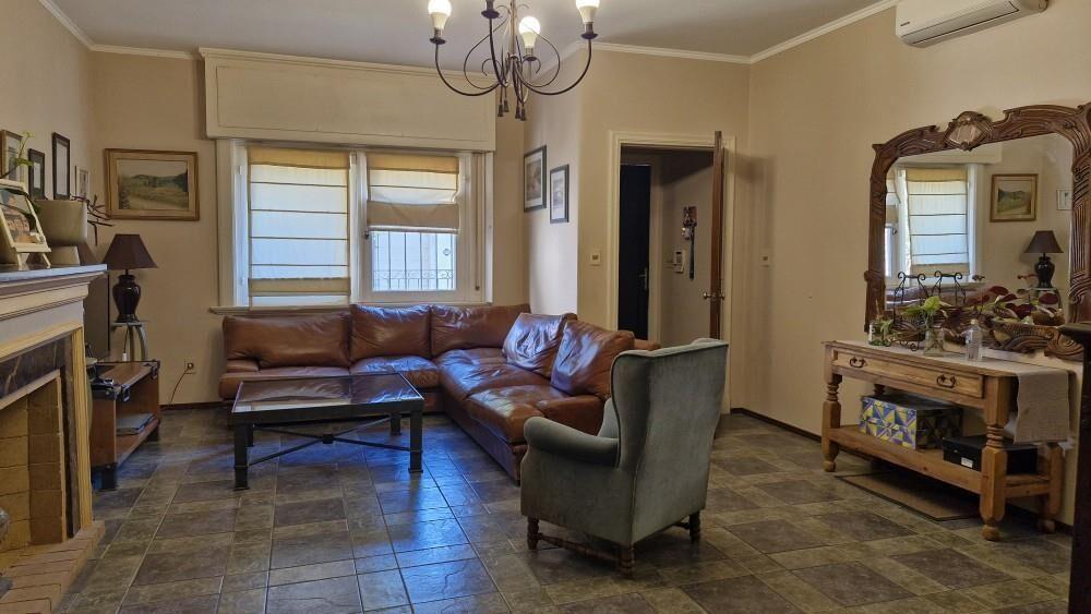 Venta casa 4 dormitorios en Atahualpa, M. Cané