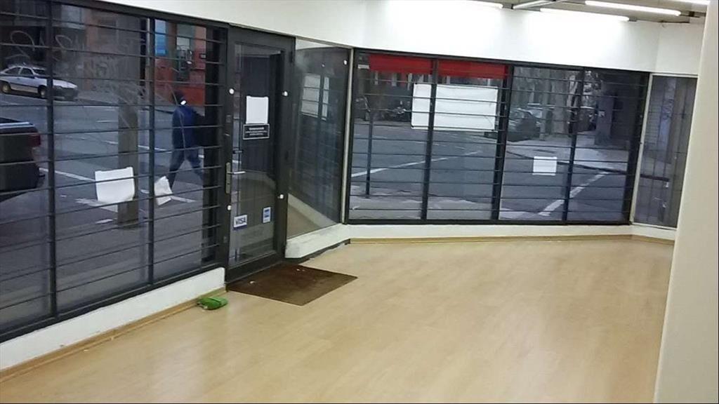 LOCAL COMERCIAL EN 2 PLANTAS, SOBRE CANELONES