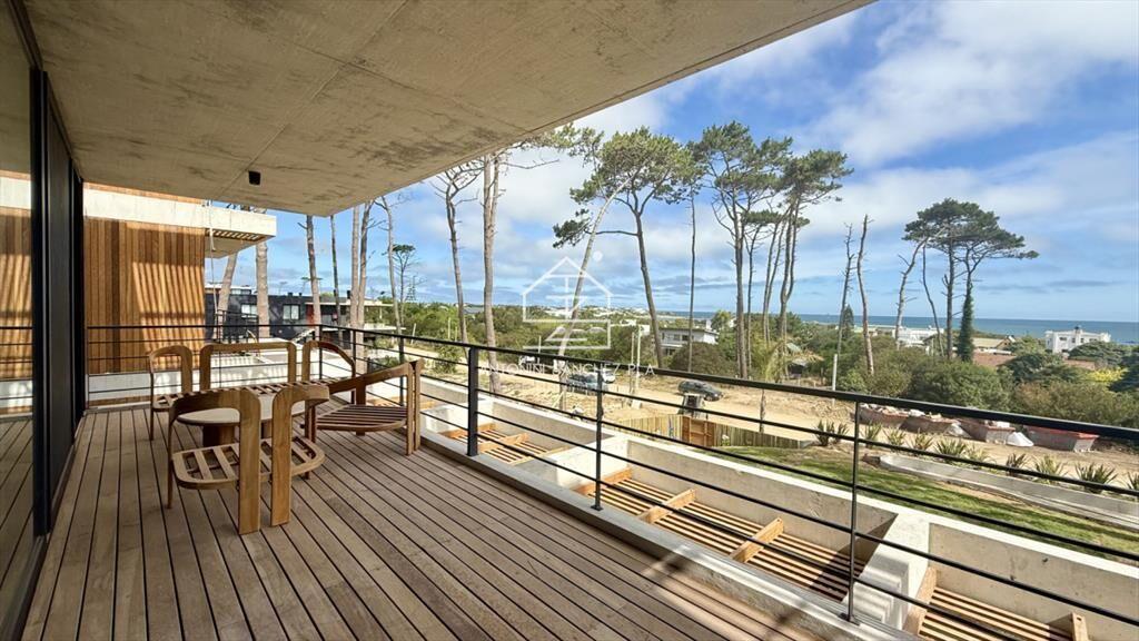 VENTA APARTAMENTO 3 DORMITORIOS JOSE IGNACIO A