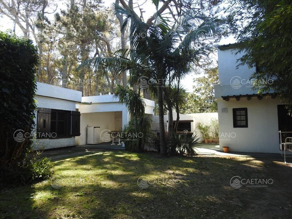 Alquiler temporal casa 4 dormitorios. San Rafael Punta del