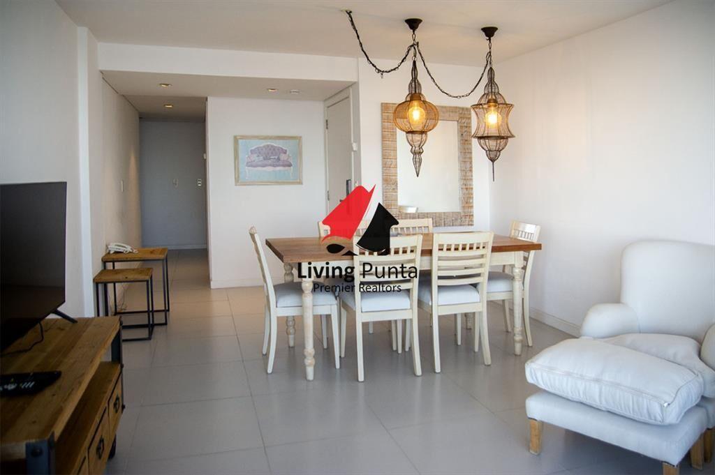 Departamento de 2 suites + depedencia en venta al