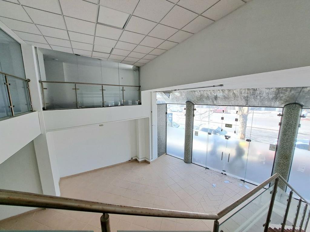 VENTA LOCAL COMERCIAL CON RENTA 6% TRES CRUCES