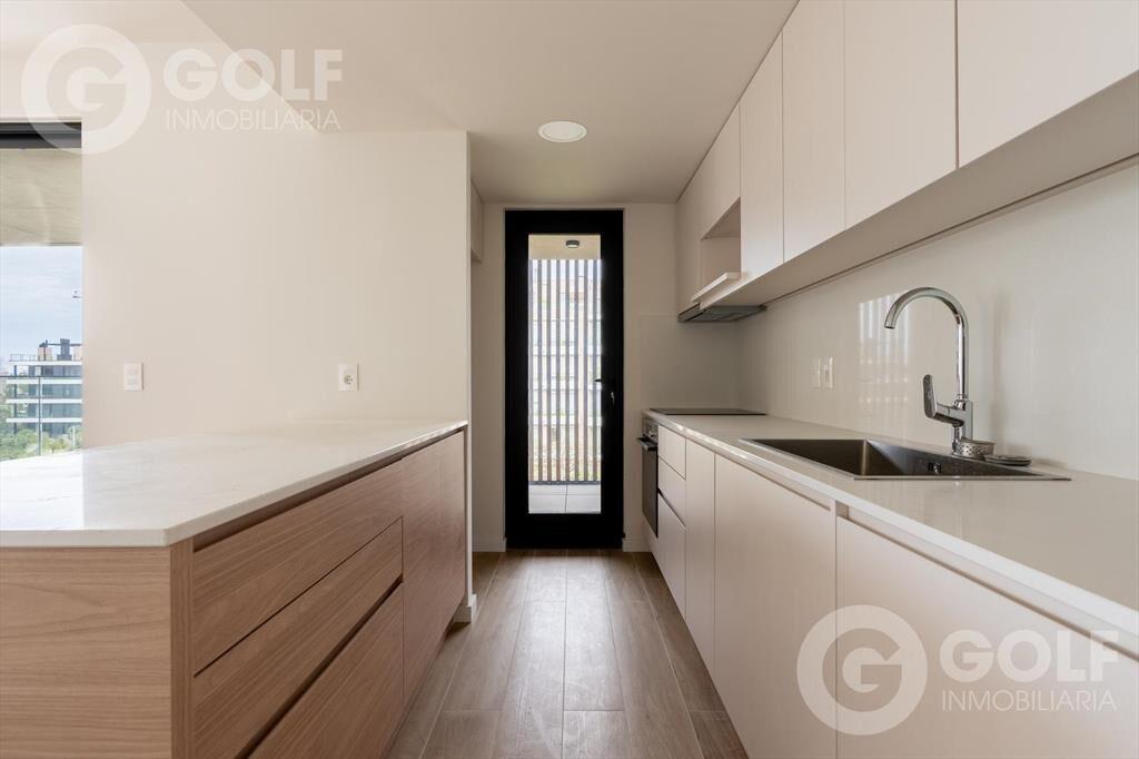 Venta apartamento de 2 dormitorios con terraza parrillero e