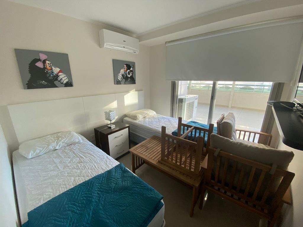Punta del Este, apartamento full amenities 2 dormitorios. I