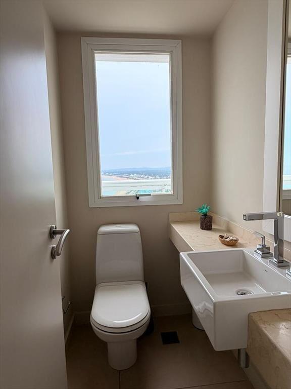 Alquiler temporal Penthouse con piscina en Playa Mansa
