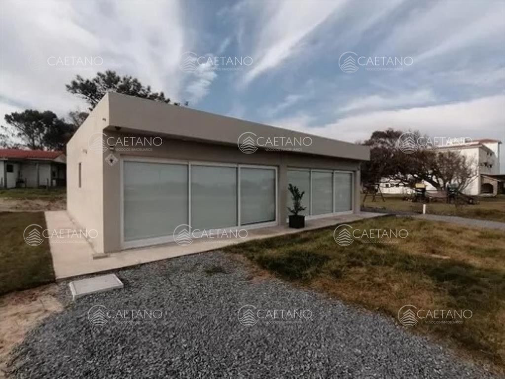 Venta Casa Primera linea 2 dormitorios 2 baños -