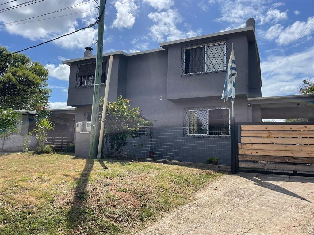 Venta dos Casas en Playa Grande Piriapolis