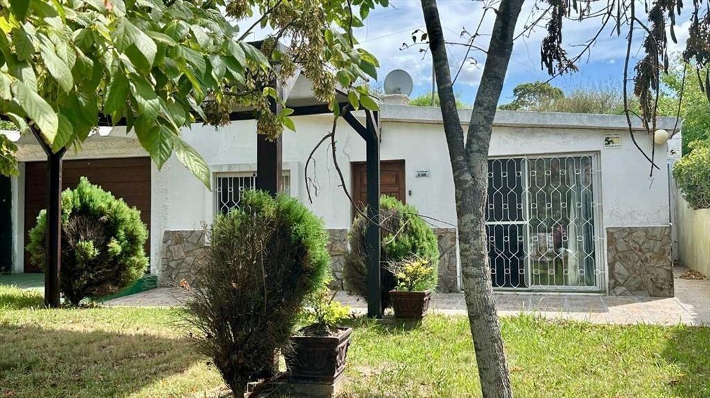 Venta Casa 2 Dormitorios Cuchilla Alta 100m playa