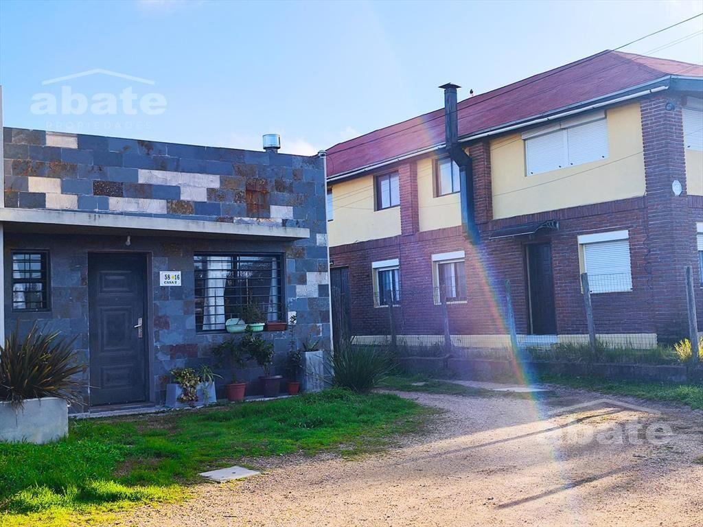 Casa en Alquiler de 1 dormitorio en Solymar. Cochera y Parr
