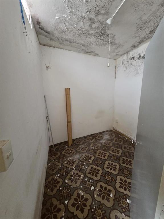 Bv Batlle y Ordoñez prox Av Italia, 272 m2 de terreno, 10 m
