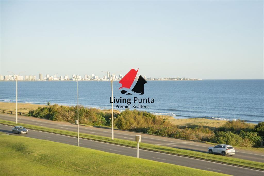 Departamento de 2 suites + depedencia en venta al