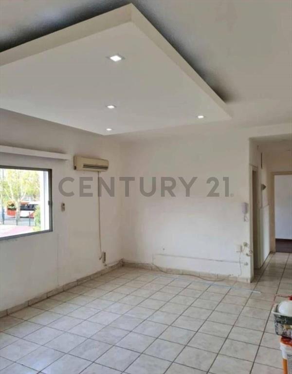 Apartamento de 4 dormitorios. Sobre 8 de octubre. Curva d...