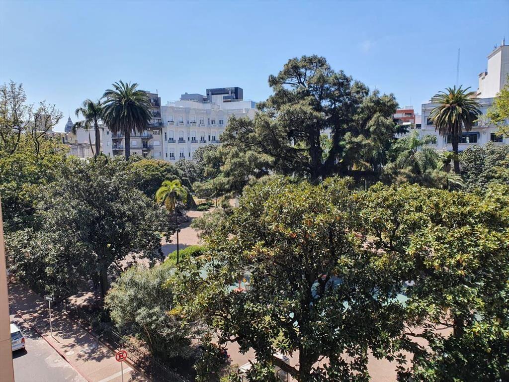 PLAZA ZABALA PISO 4