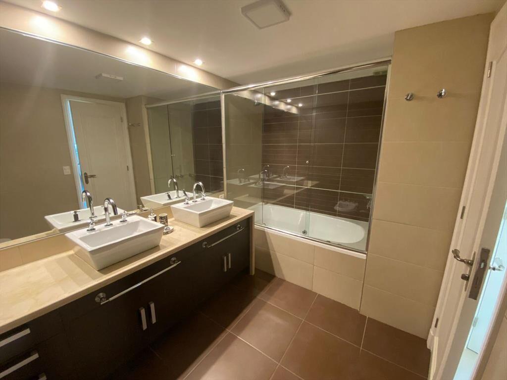 Punta del Este, apartamento full amenities 2 dormitorios. I