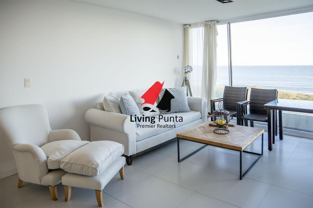 Departamento de 2 suites + depedencia en venta al