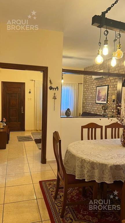 Casa de dos dormitorios en  venta en Jardines del Hipódromo