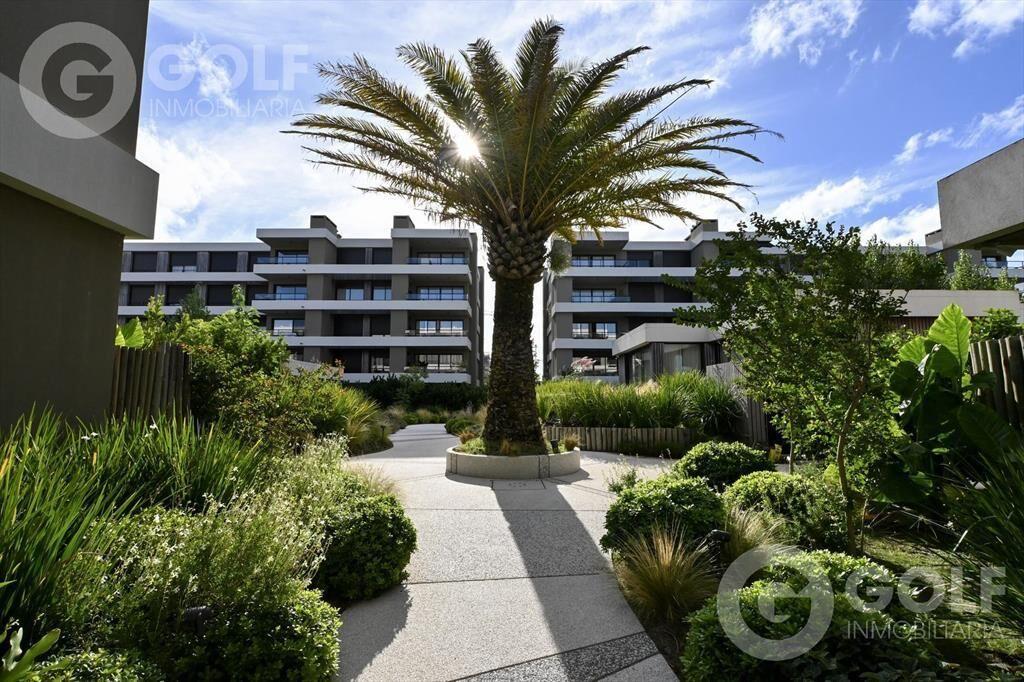 Alquiler de apartamento de 3 dormitorios en Parque Miramar
