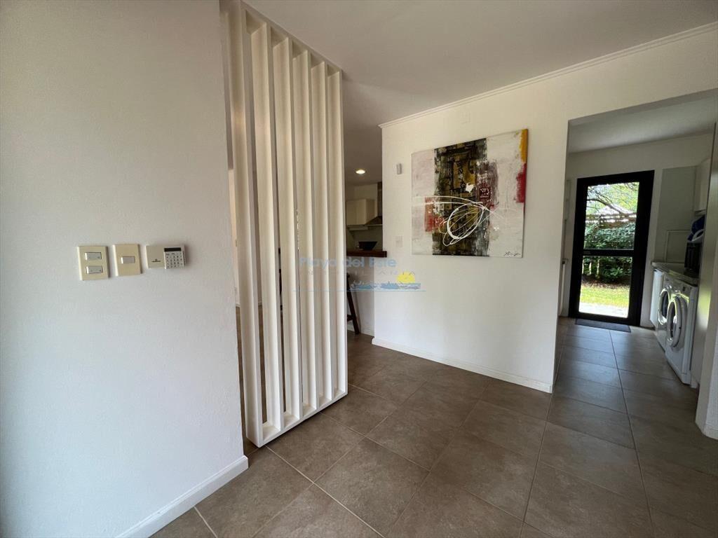 Alquiler anual y venta casa 2 dormitorios en