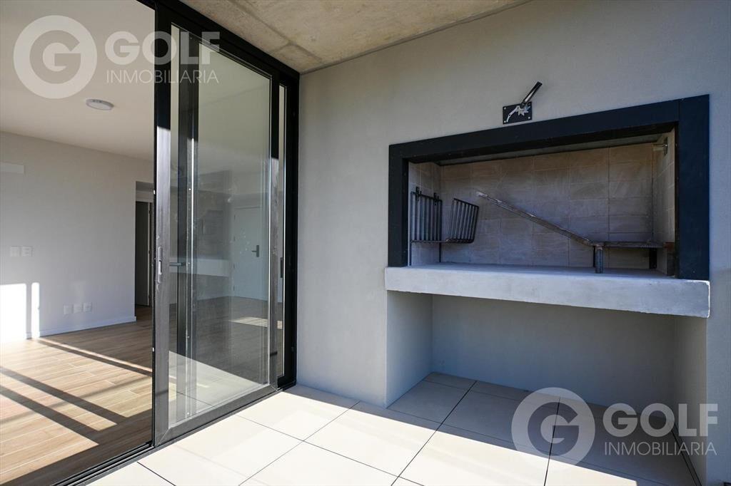 Venta apartamento de 2 dormitorios con terraza parrillero e