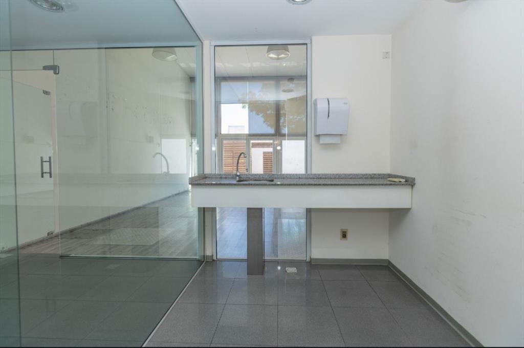 Casa en alquiler en Tres Cruces para empresa