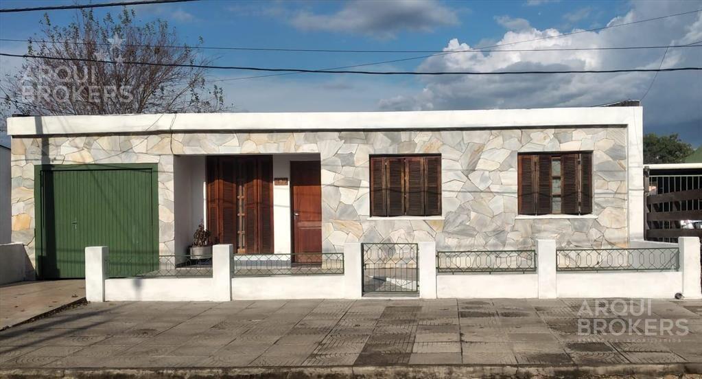 Casa de tres dormitorio en venta en Centro de ciudad de Art