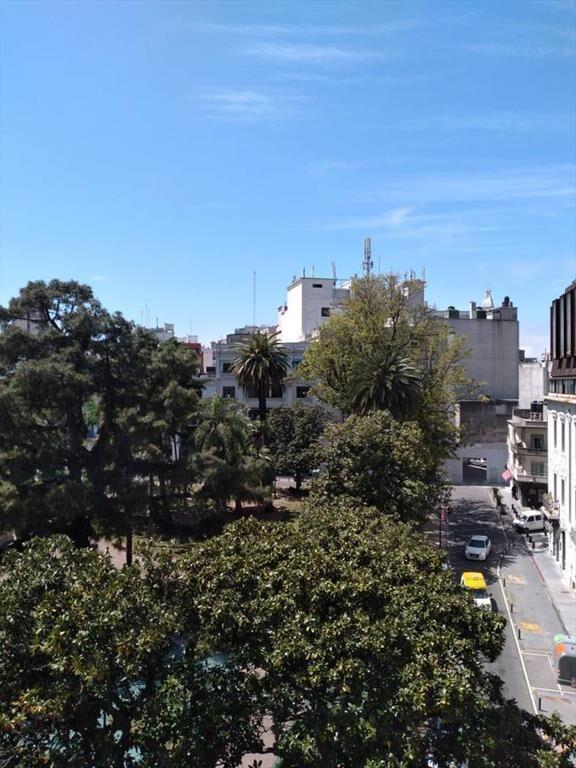 Plaza Zabala esquina Washington