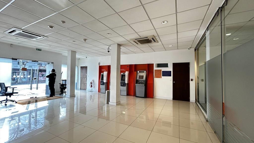 Venta de Local comercial con 89 Mts2 sobre Avenida General F