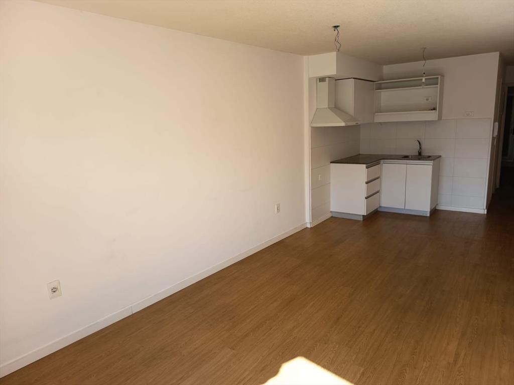 Alquiler apartamento un dormitorio y garaje en Parque Bat...