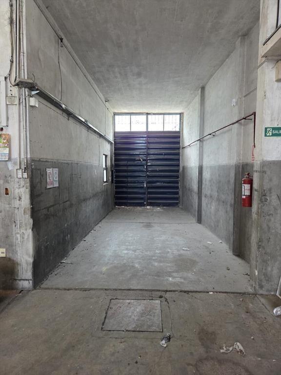 Proximo  Bv Batlle y Ordoñez y Varela, 511 m2 edificados, t