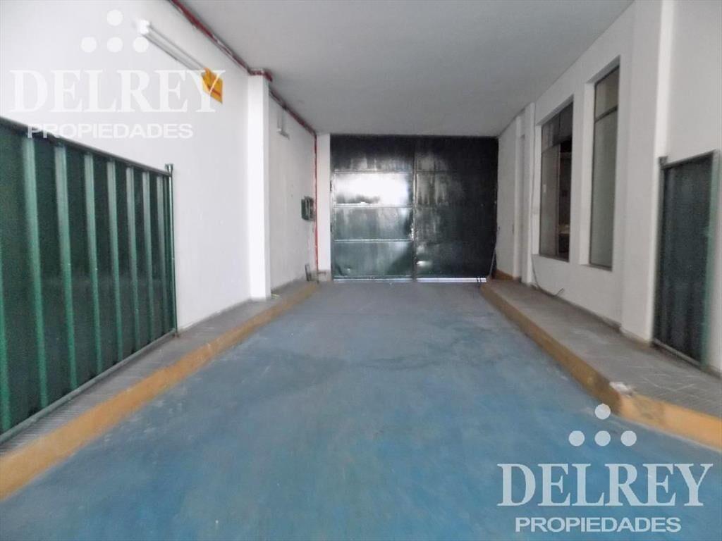 Venta/Alquiler Depósito - Parque Batlle DelRey Propiedades