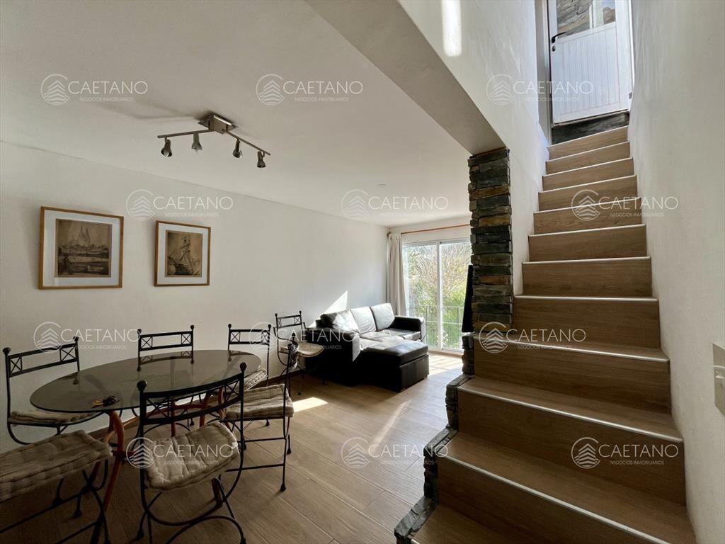 Apartamento en alquiler de 3 dormitorios