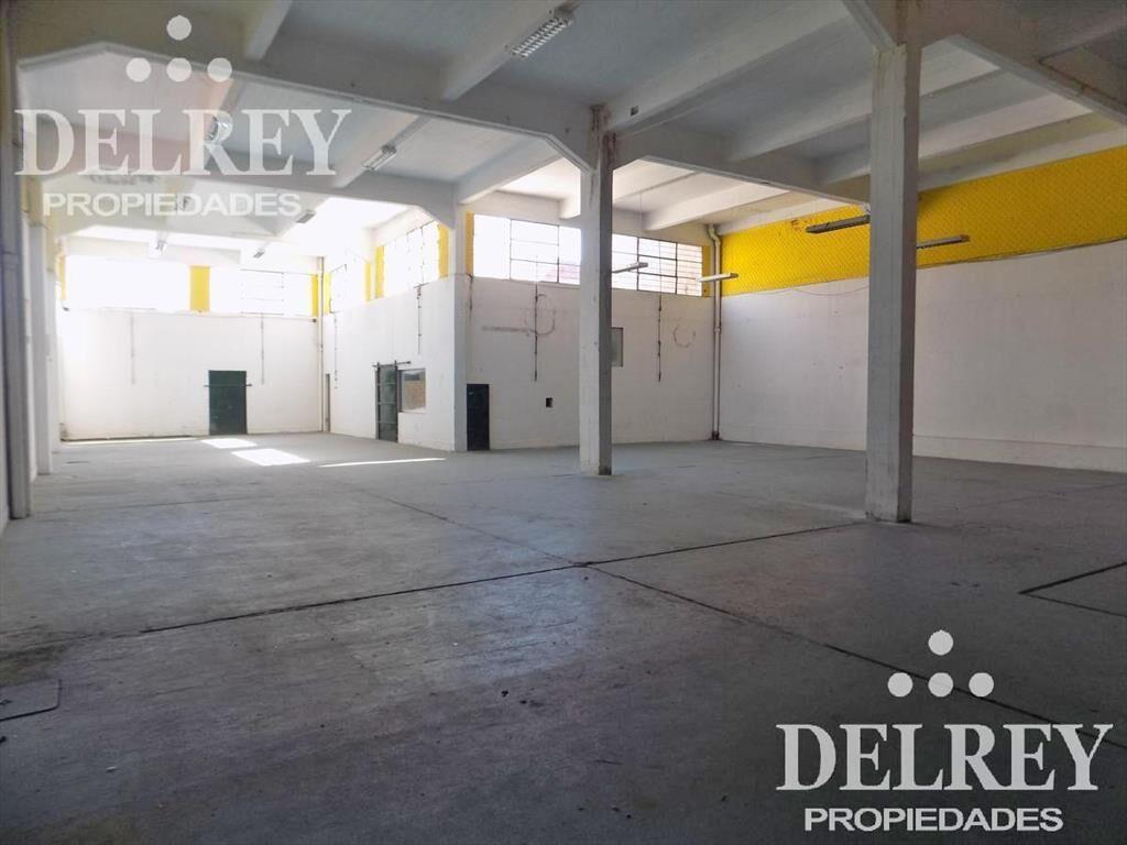 Venta/Alquiler Depósito - Parque Batlle DelRey Propiedades