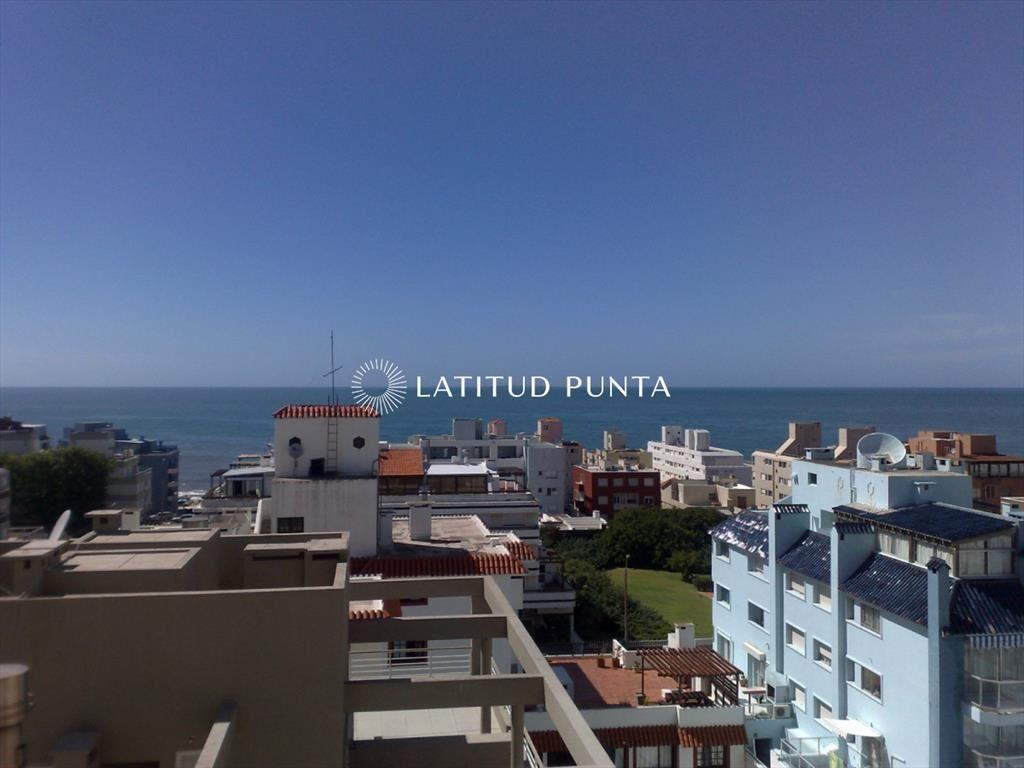 Peninsula, apartamento de dos dormitorios con