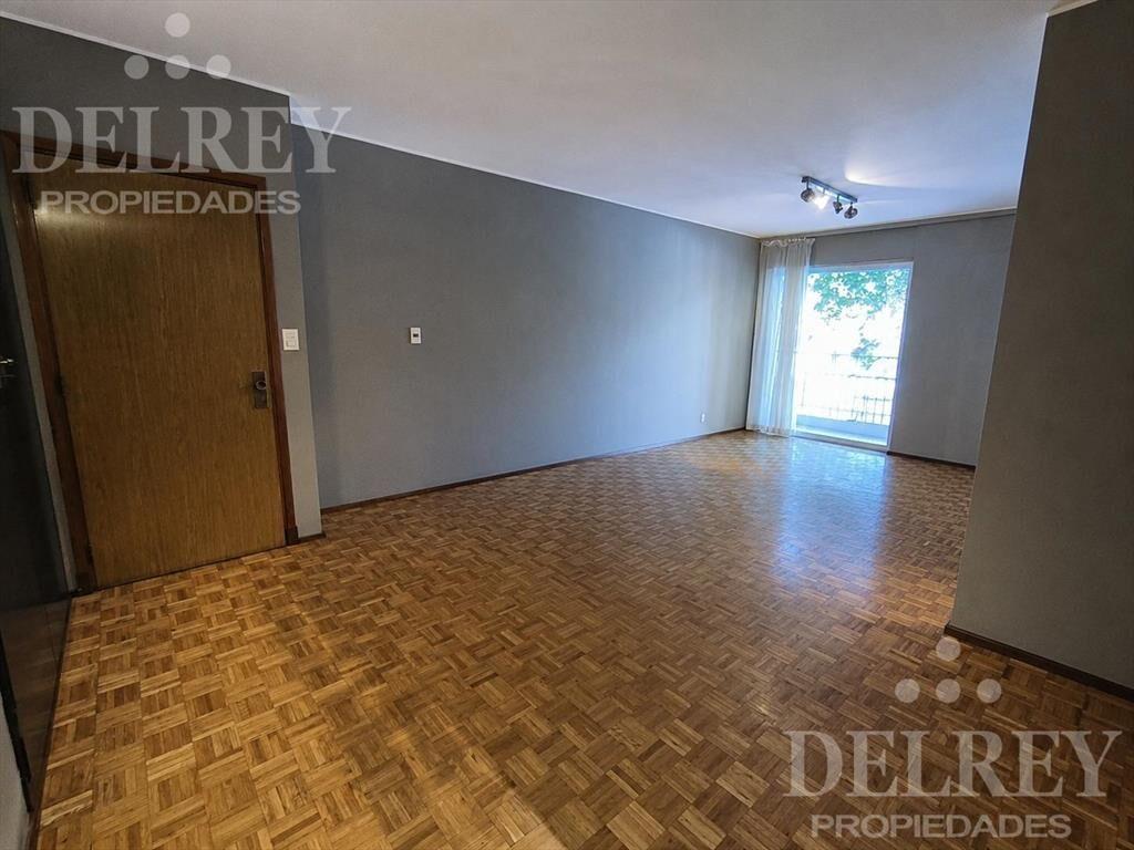 Venta Apartamento Tres Cruces DELREY PROPIEDADES