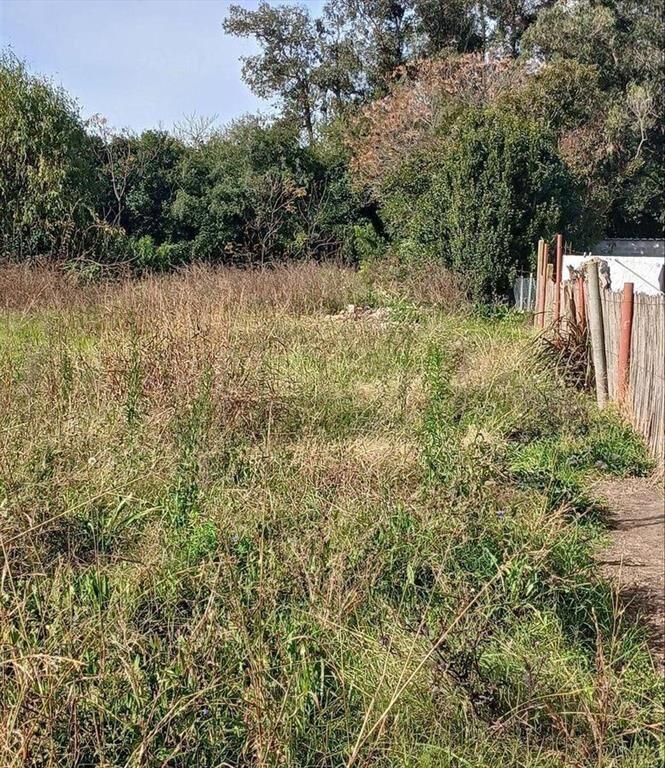 Terreno para desarrollo, casco viejo, salida a dos calles