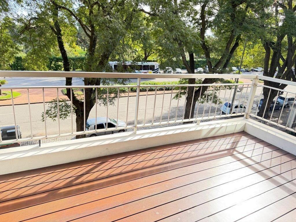 PARODI ALQUILER  APARTAMENTO EN GOLF 4 DORMITORIOS 2 GARAJE