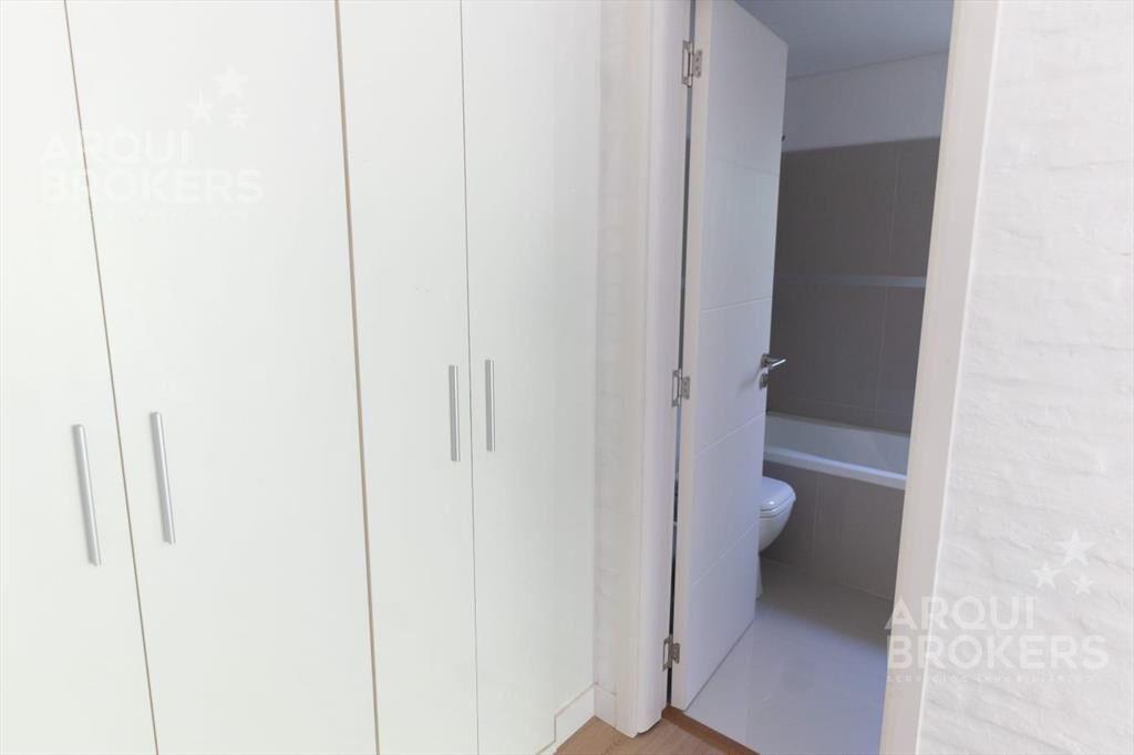 Apartamento de dos dormitorios en alquiler en Haras del Lag