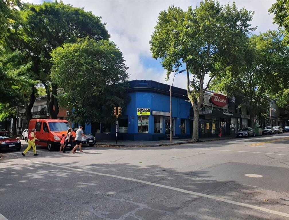 GRAL FLORES ESQ VILARDEBO